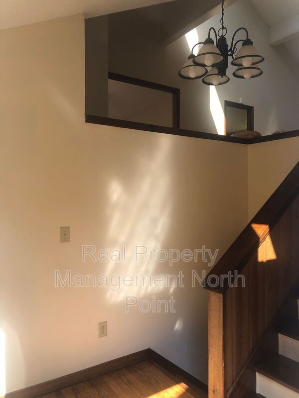 Photo - 19 Ashton Woods Dr