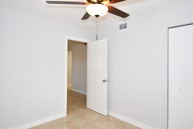 Photo - 1398 NW 61st St