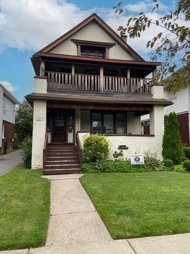 Building Photo - 157 Saranac Ave Unit Lower