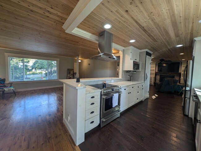 Photo - Stunning 4-Bedroom Home in Desirable Central Kitsap Location