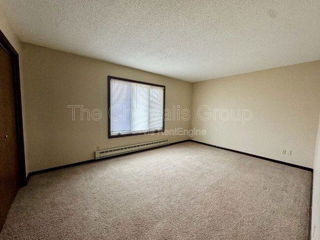 Photo - 445 Elm Pl Unidad R-23