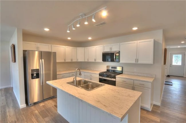 Photo - 10248 N Olker Rd