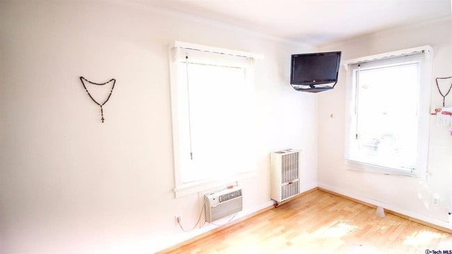 Photo - 3682 Edenhurst Ave Unit 3682