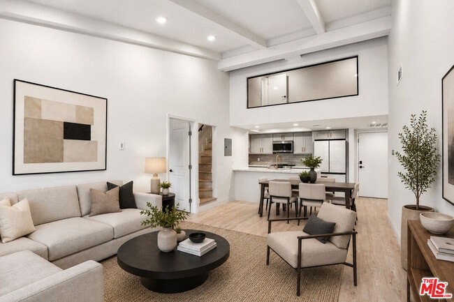 Photo - 2700 Cahuenga Blvd E Unit E 4313
