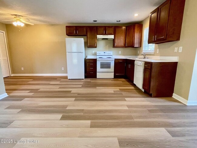 Photo - 2650 Lindsay Ave Unit 1