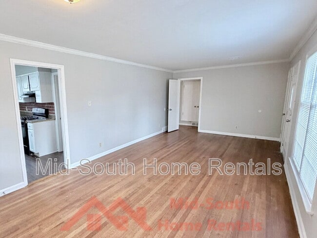 Photo - 1857 Denison St