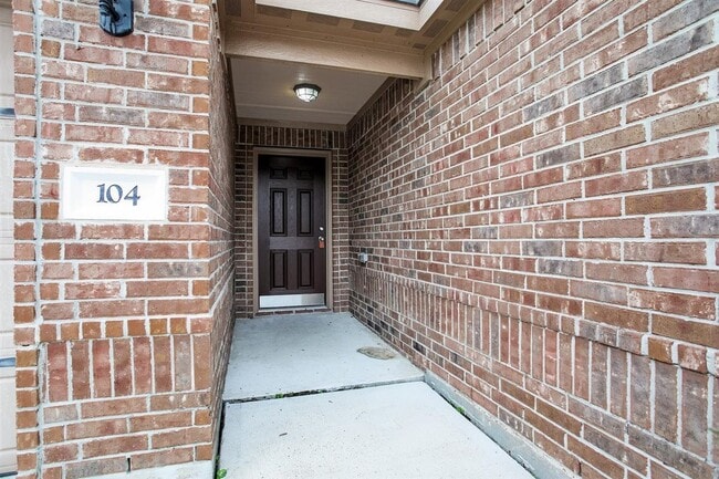 Photo - 104 Indigo Brush Dr