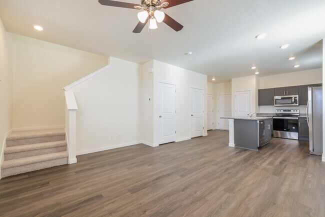 Photo - 13416 Oneida Ln