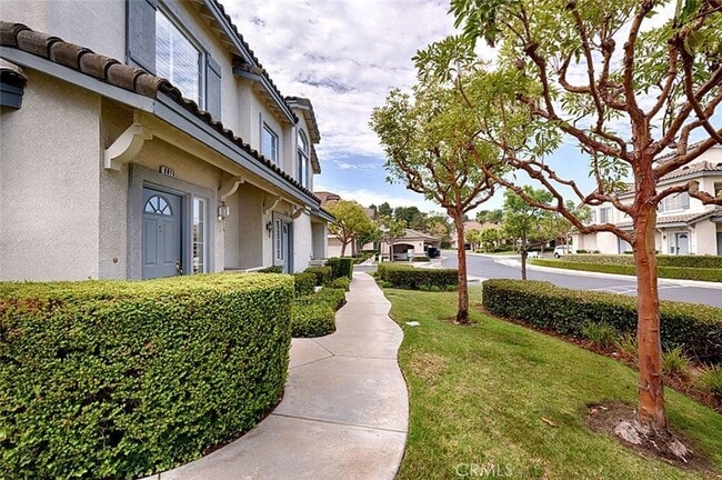 Photo - 8015 E Treeview Ct