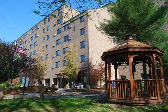 Building Photo - 40 Leander St Unit #40