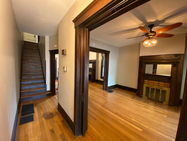 Photo - 351 W 6th Ave Unit 353