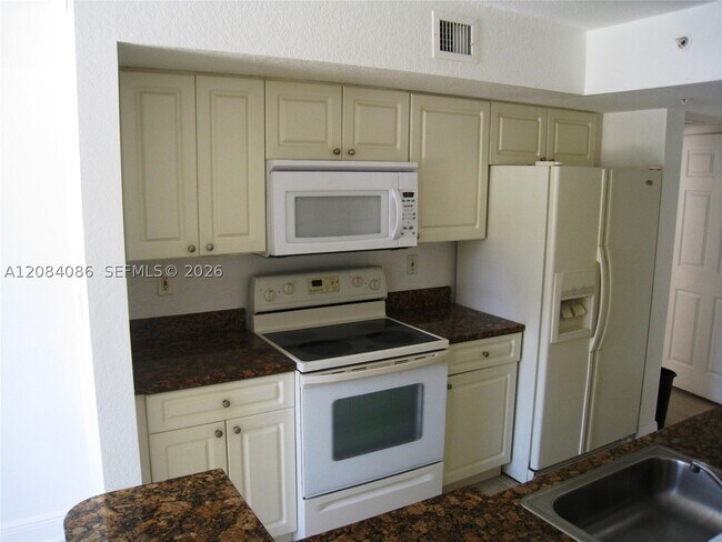 Photo - 21000 SW 87th Ave Unit 101