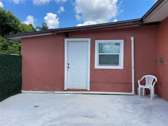Building Photo - 1606 New Amsterdam Way Rental