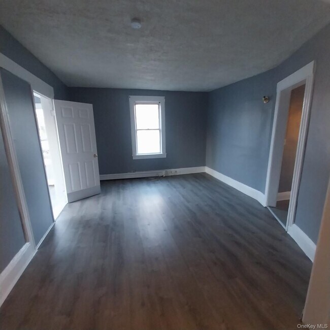 Photo - 40 Harts Ave