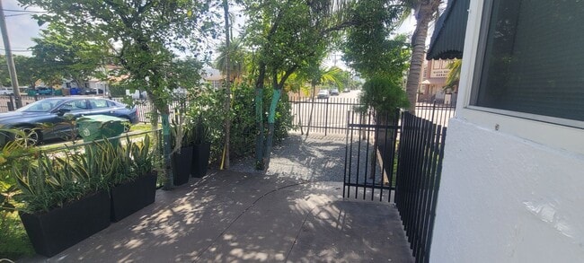Photo - 1114-1116 SW 12th Avenue Unit B