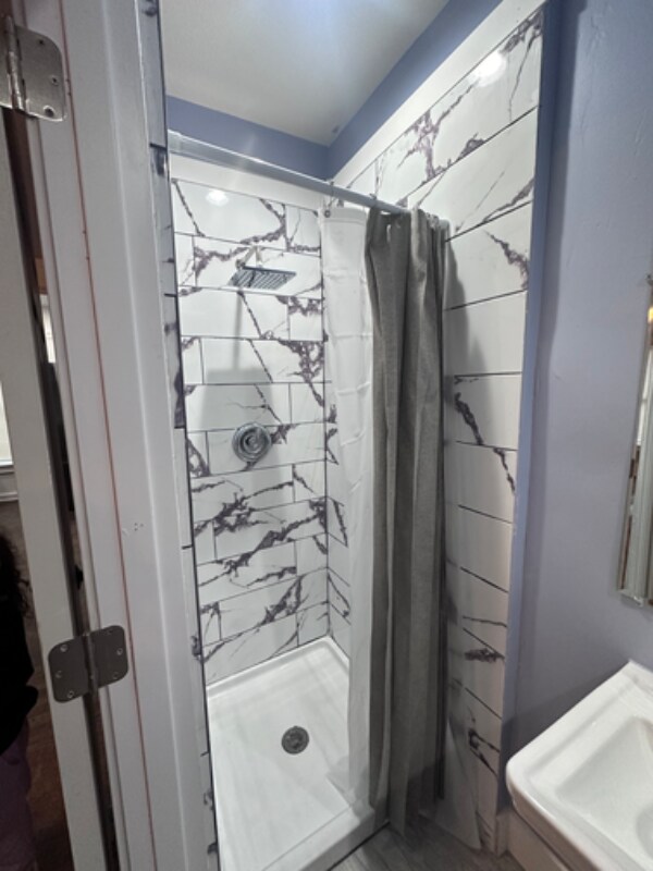 Photo - 3304 Davenport St