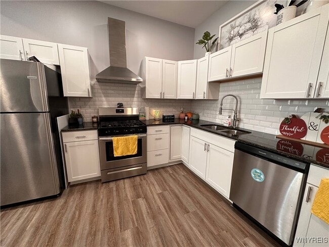 Photo - 1988 South Park Ave