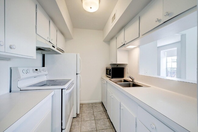 Photo - Prime Location in the Museum District Unit #29