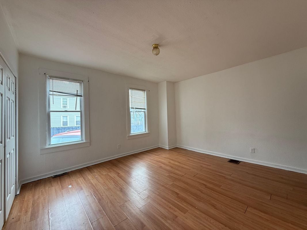 Photo - 1208 City St