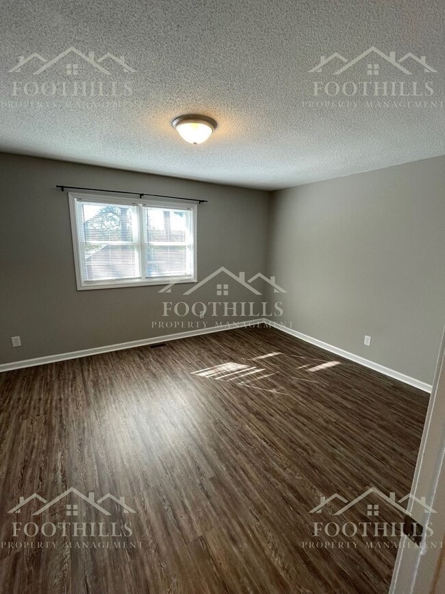 Photo - 4332 Old Mill Rd