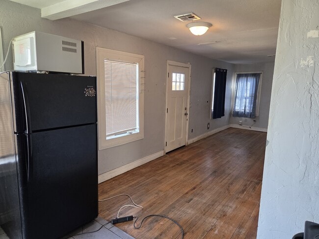 Photo - 3100 NW 33rd St