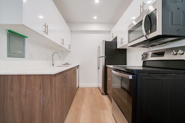 Photo - 2707 Yonge St Unité 1