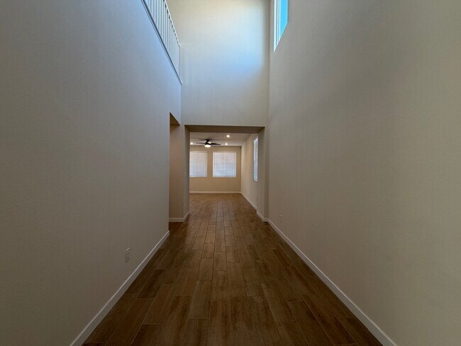 Photo - GORGEOUS 4 BED 3 BATH 2 CAR GARAGE SINGLE FAMILY HOME W/ LOFT, VAULTED ENTRYWAY, BACKYARD, AND BE...