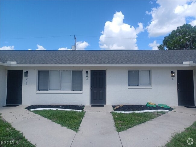 Building Photo - 937 SE 23rd Pl Unit 1-5 Rental