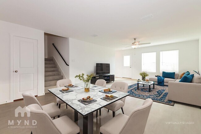 Photo - 2725 Mistwood Dr