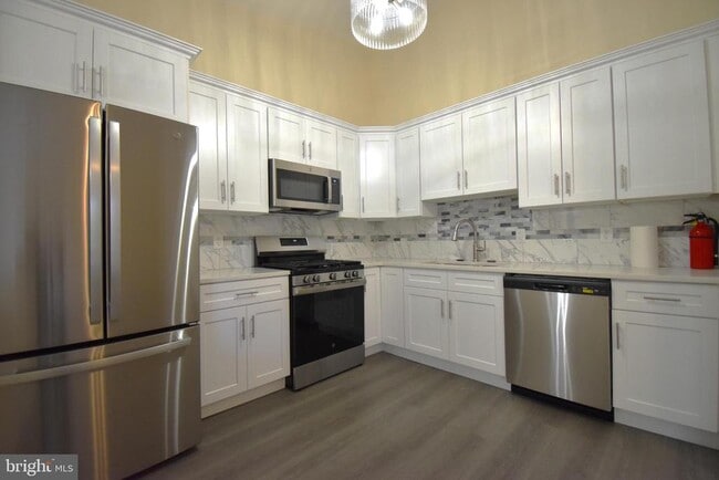 Photo - 3580 S Main Rd