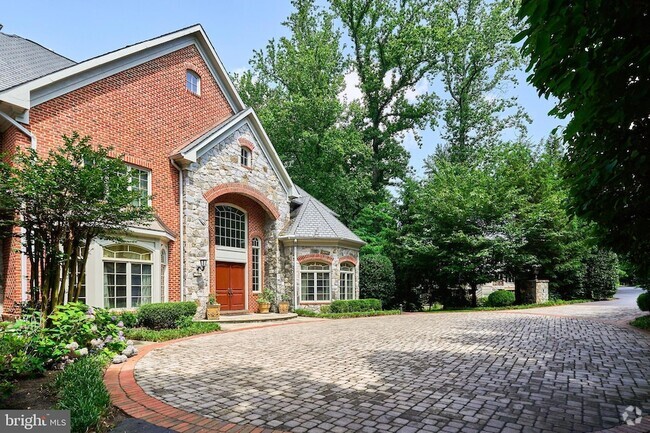 Building Photo - 7841 Montvale Way Rental