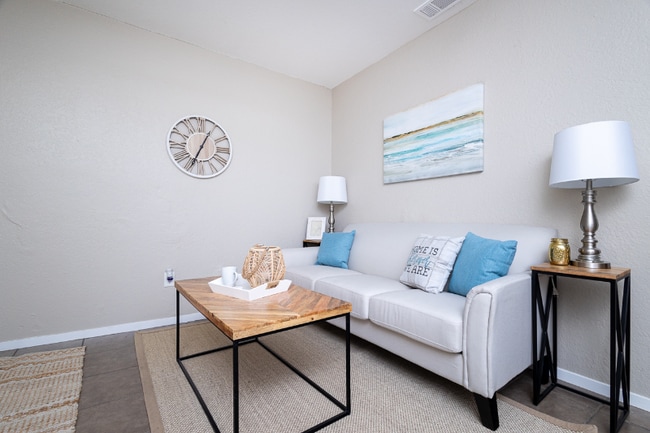 Photo - 1517 Nogales St Apartment Unit 1523 B