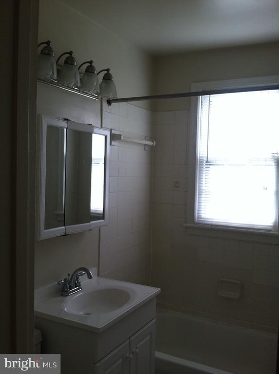 Photo - 814 Jefferson St Unidad B