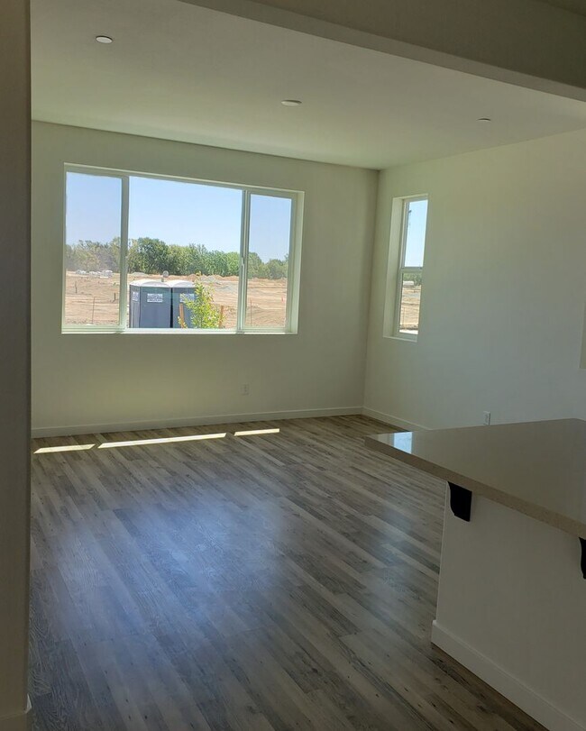 Photo - The Cove - Natomas 2 Story 3 bed 3 full baths
