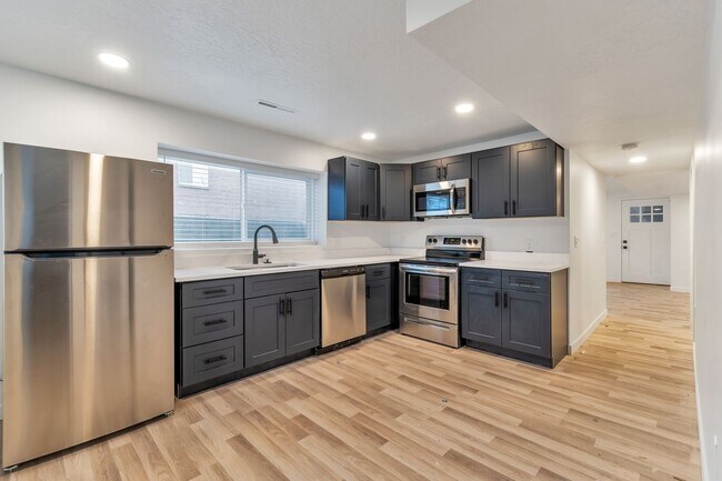 Photo - 2642-2642 S 800 E Unidad 2638 B