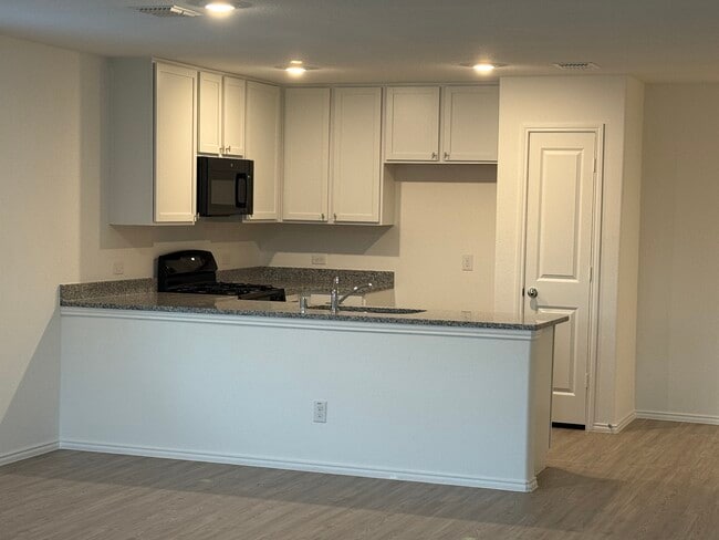 Photo - 1812 Ashland St