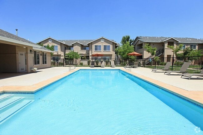 Building Photo - Granite Ridge Rental