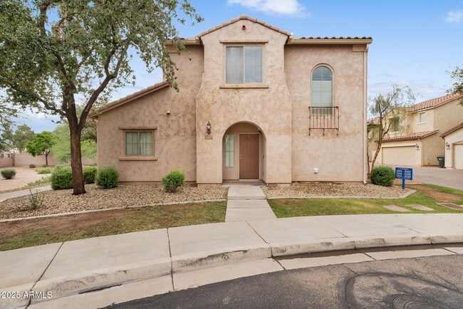 Photo - 2332 N 84th Dr