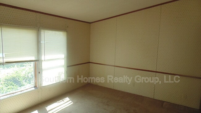 Photo - 1430 Hammerhill Rd