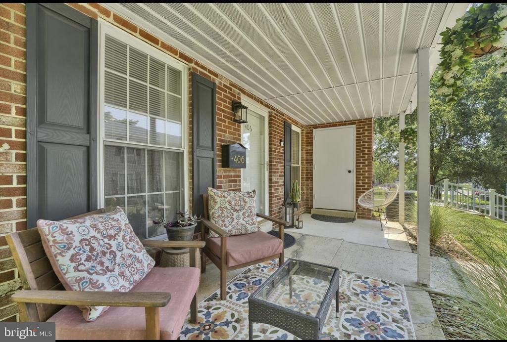 Photo - 406 Middleton Pl