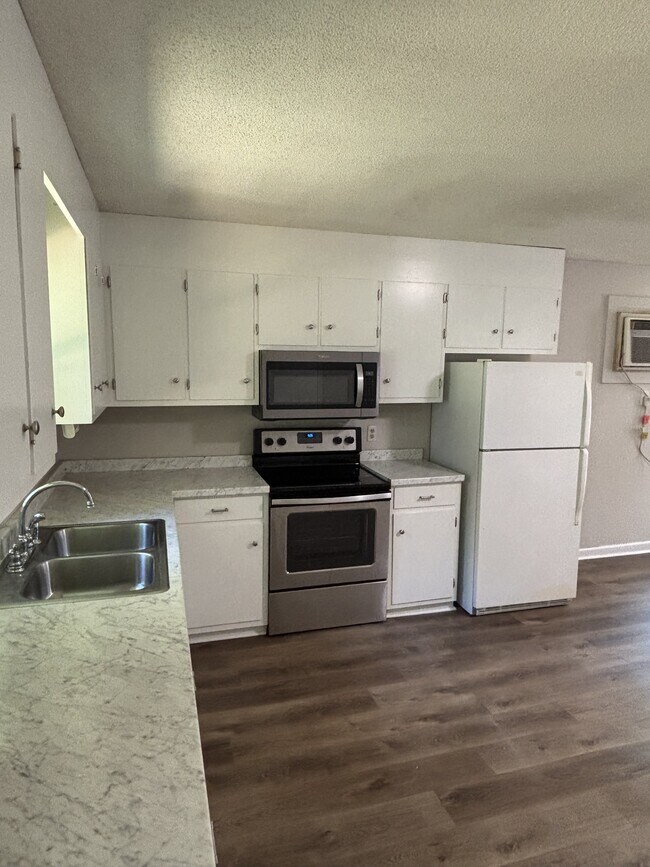 802 Kate St Unit C