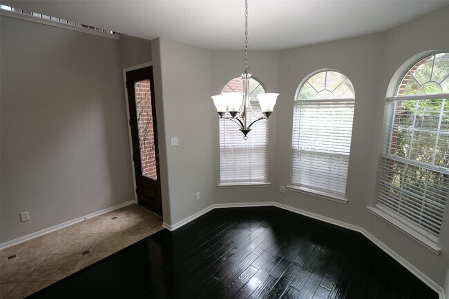 Photo - 26814 Harwood Heights Dr