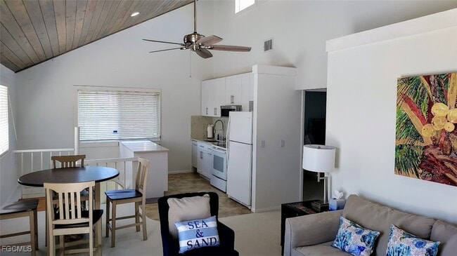 Photo - 140 Estrellita Dr