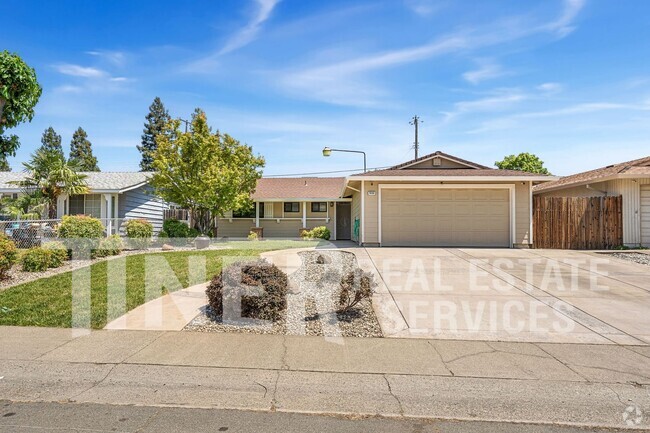 Building Photo - 5532 Manzanita Ave Rental