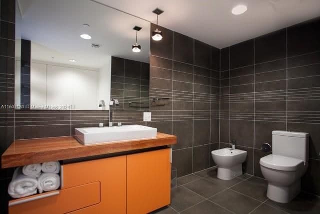 Photo - 2155 Washington Ct