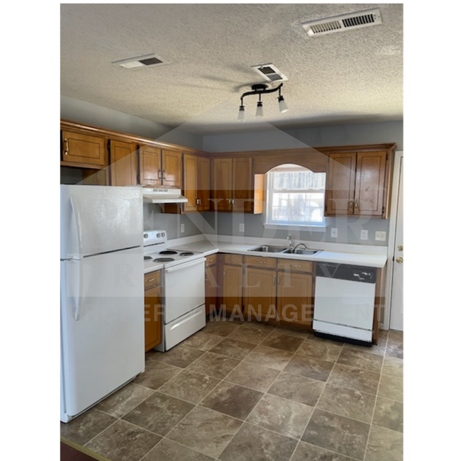 Photo - MOUSE CREEK RD 5725/5727 Unidad 5725