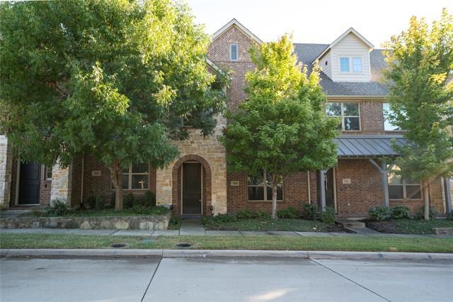 Building Photo - 7109 Huckleberry Dr