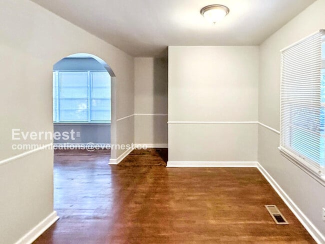 Photo - 1309 5th Pl NW