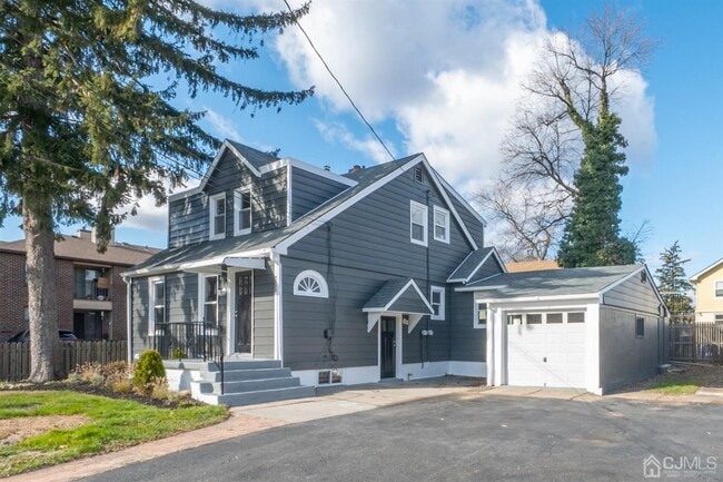 Photo - 209 Runyon Ave