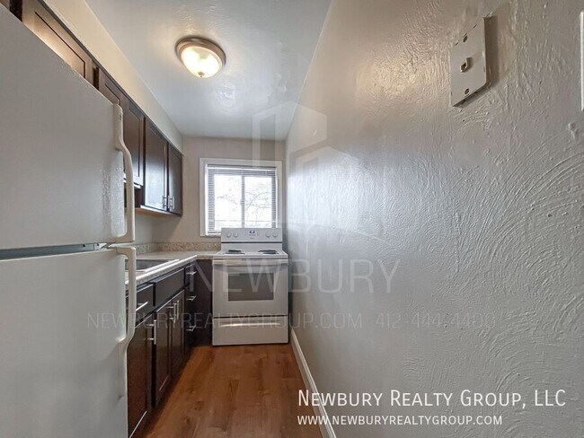 Photo - 1848 Chessland St Unidad Apt. 12